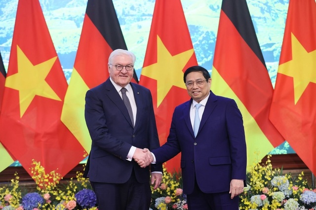 PM Chinh hopes for Germany's early ratification of EVIPA